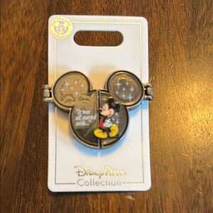 Disney Parks Collection Mickey Mouse Pin